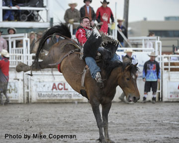 Dusty LaValley - Sundre Rodeo